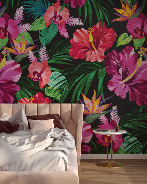 Обои тропические цветы в красочных тонах с ярко-зелеными листьями на черном фоне в спальне
