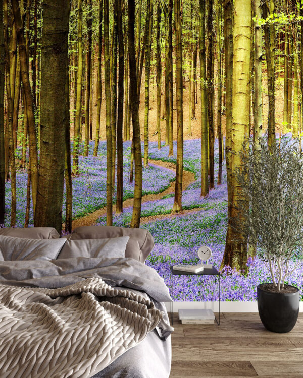 3Д шпалери ліс з фіолетовими квітами в спальній кімнаті