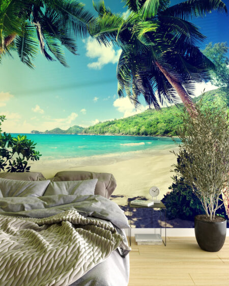 Море фотообои с пальмами на пляже в спальне