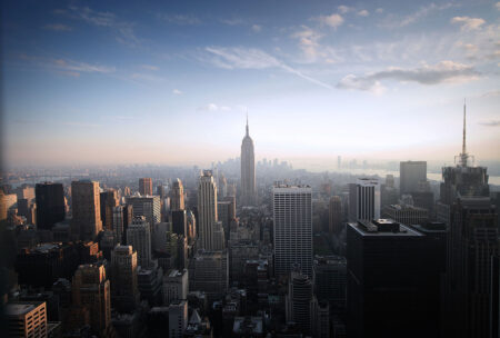 Фотообои Нью-Йорк небоскребы с высоты птичьего полета на рассвете