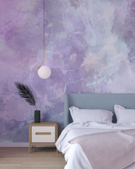 Шпалери акварельні розводи ніжно-фіолетового та блакитного кольору у спальні