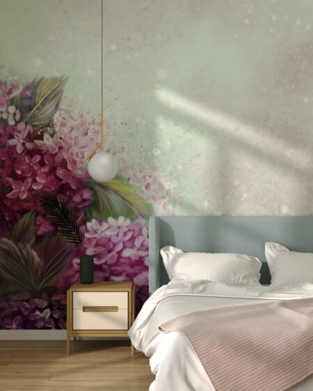 Фотообои гортензия фиолетового цвета на бирюзовом декоративном фоне в спальне