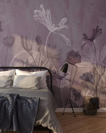 Обои цветы в нежных очертаниях на пастельном фоне в фиолетовых оттенках в спальне